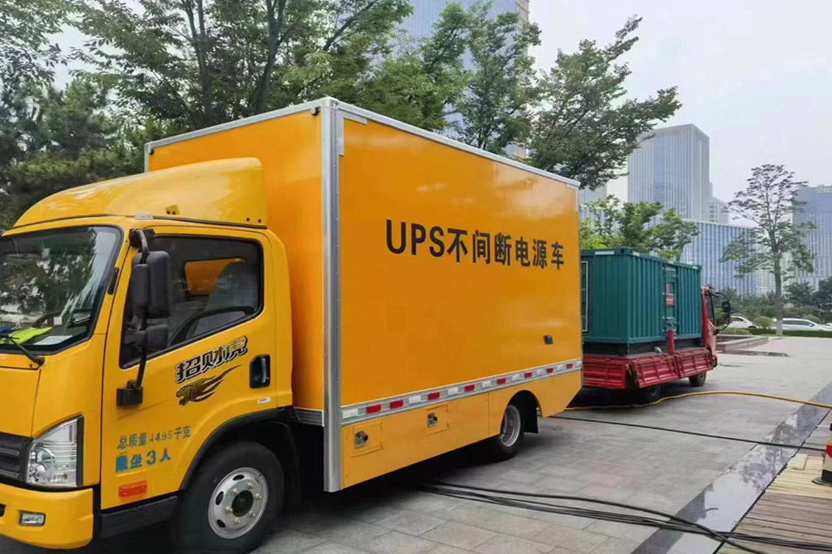 尖峰镇发电机租赁施工现场